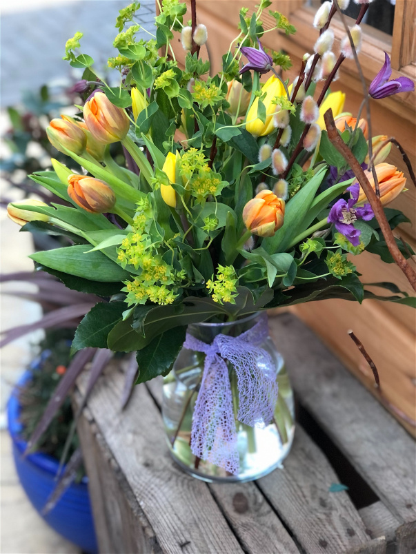 SameDay Flower Delivery in Colchester Independent Florist Vanilla