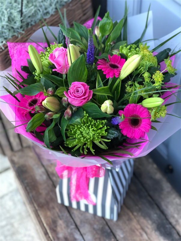 SameDay Flower Delivery in Colchester Independent Florist Vanilla