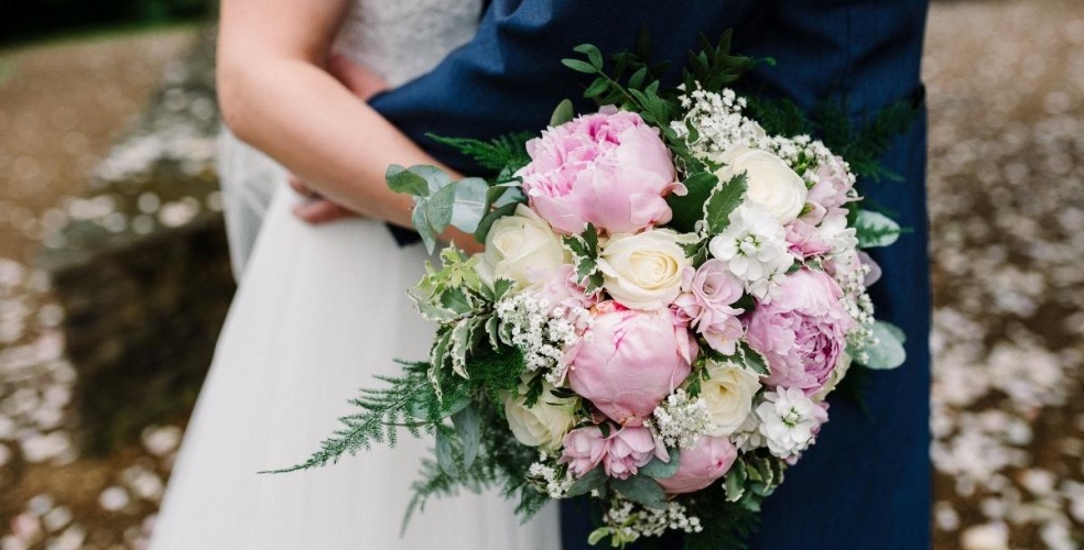 Blooms Florist In Bolton Flowers, Bouquets, Gifts & More Blooms in Bolton