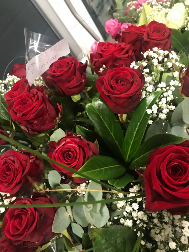 A Florist in Lisburn Floral Unique SameDay Flower Delivery, Northern Ireland Floral Unique