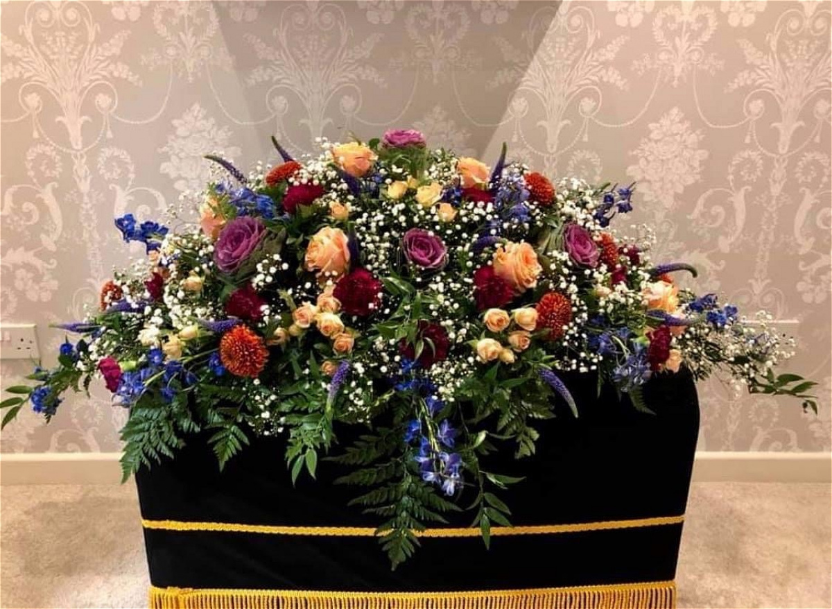 4ft Coffin Spray Funerals Jem’s Floral Studio