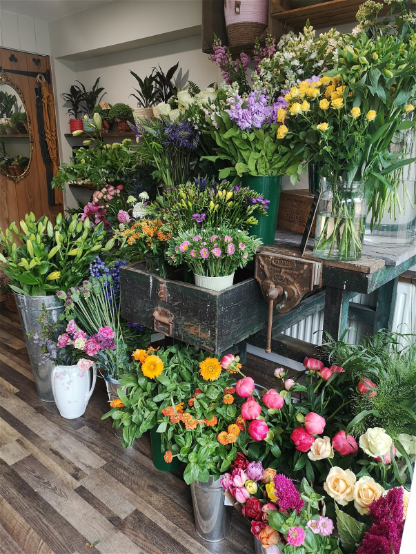 A Florist in Wye, Kent, Canterbury, Ashford East Kent Flower Company