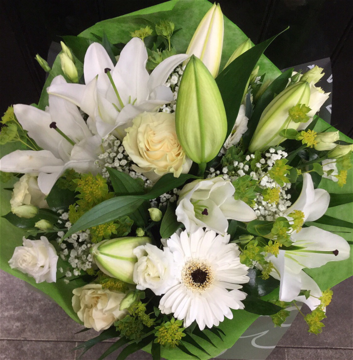 A Florist in Wolverhampton Bilston Wednesfield | Flower Power | Same ...