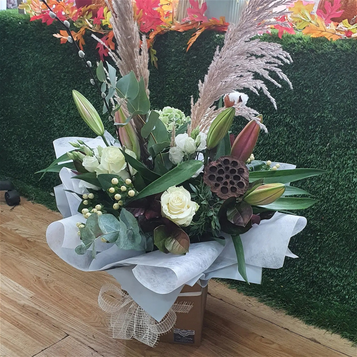 A Florist in Oldham The Floristry SameDay Flower Delivery