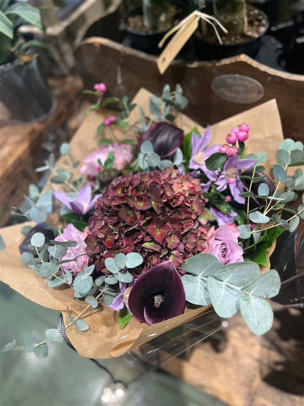 A Florist in Macclesfield Prestbury Prestbury Flowers SameDay