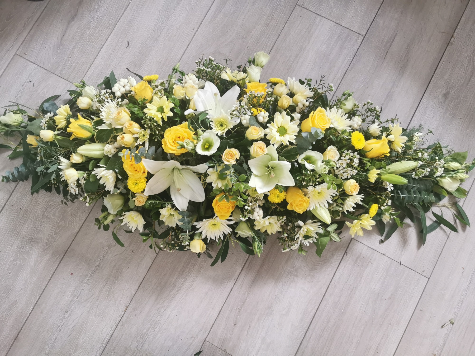 Funeral and Sympathy Flowers for Grimsby and Cleethorpes First Class