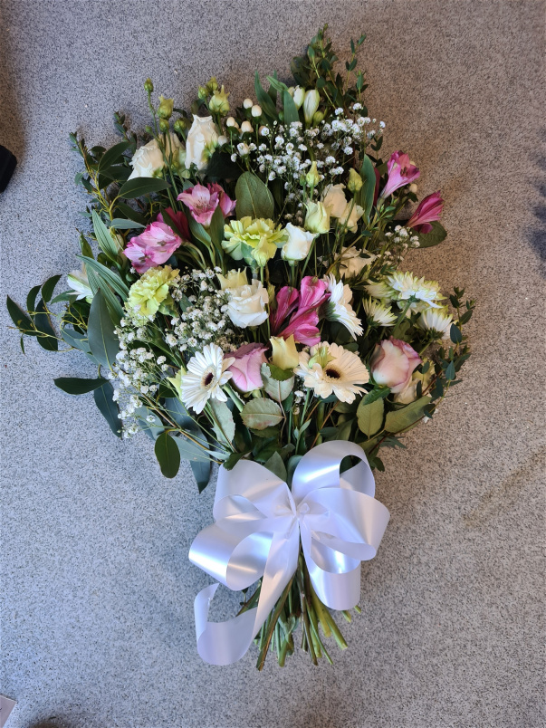 Flower Delivery for Grimsby, Cleethorpes and surrounding areas First