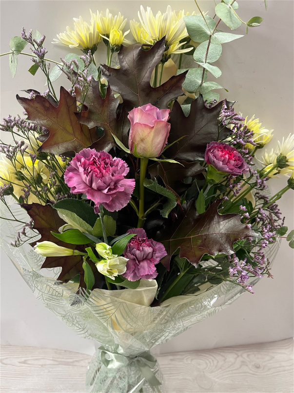 Florist choice bouquets Flower Delivery in Leighton Buzzard Wilde