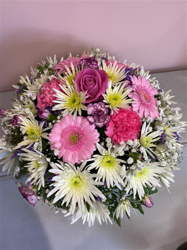 Same Day Delivery Flowers in Leighton Buzzard Wilde Flower Boutique