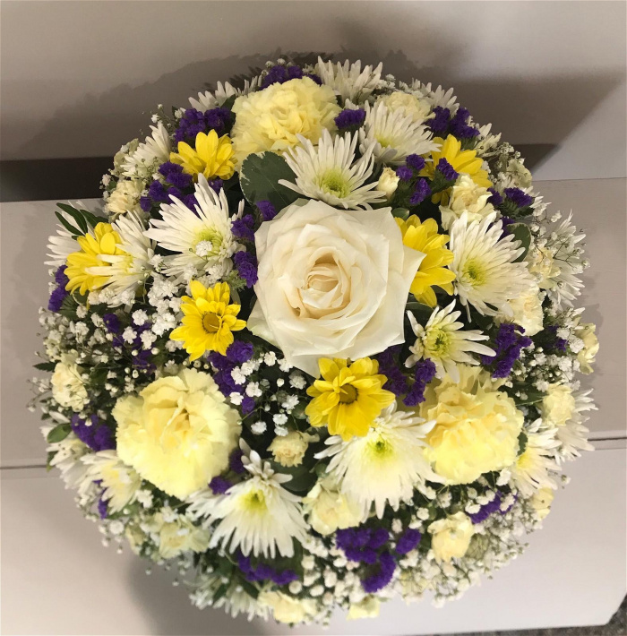 Same Day Delivery Flowers in Leighton Buzzard Wilde Flower Boutique