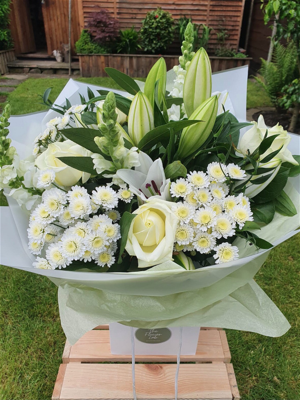 Flower Delivery in Didsbury Manchester The Flower Lab Manchester