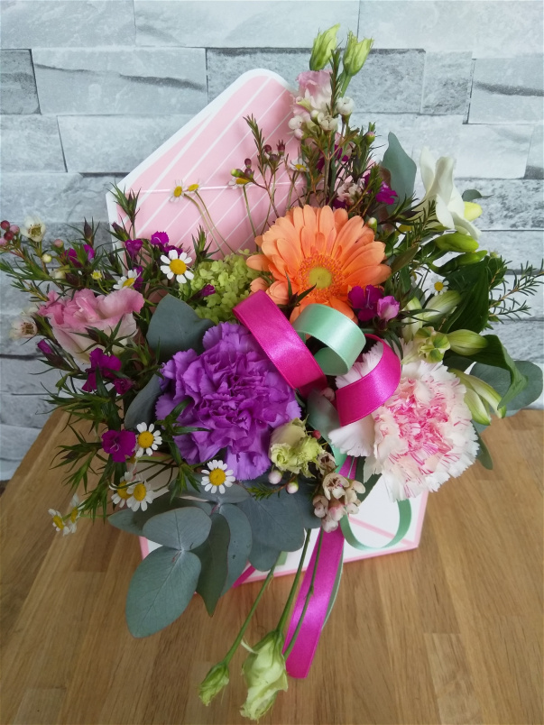 Florist in Lincoln | Same Day Flower Delivery | Flower Gallery - Flower ...