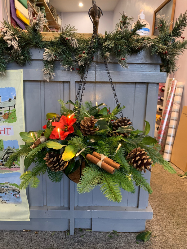 All Seasons Flowers & Gifts Ryde, Isle of Wight Buds and Blooms