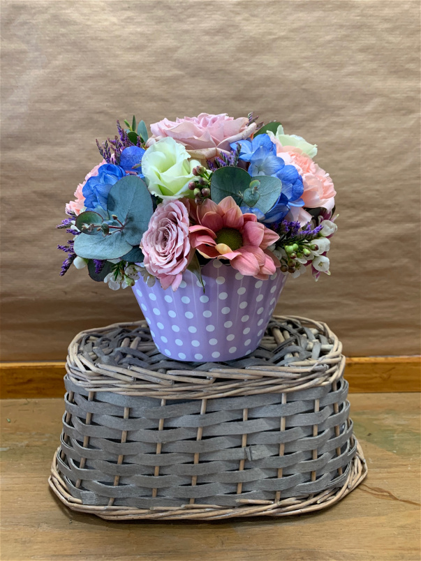 All Seasons Flowers & Gifts Ryde, Isle of Wight Buds and Blooms