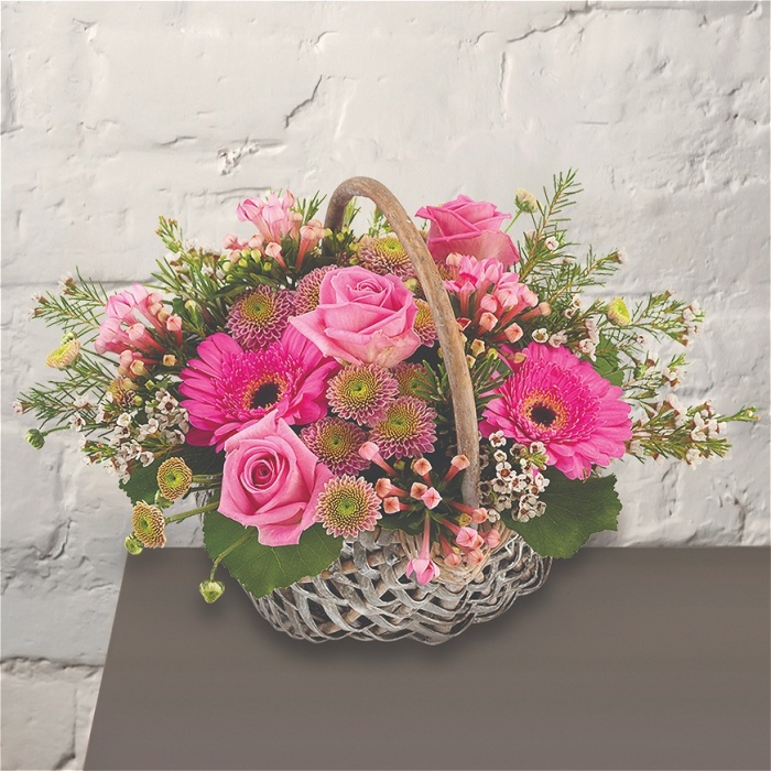 Arrangements Flower Delivery in Portsmouth Blooms and Balloons