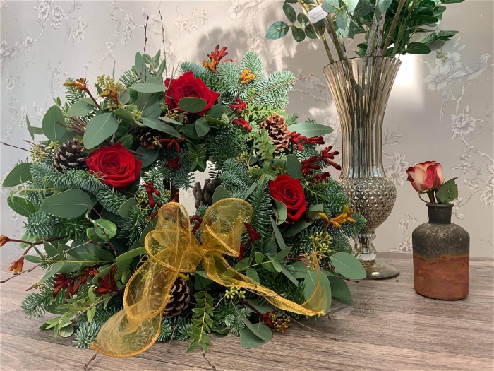 Christmas - Flower Delivery in Lowestoft - Kirkley Florist